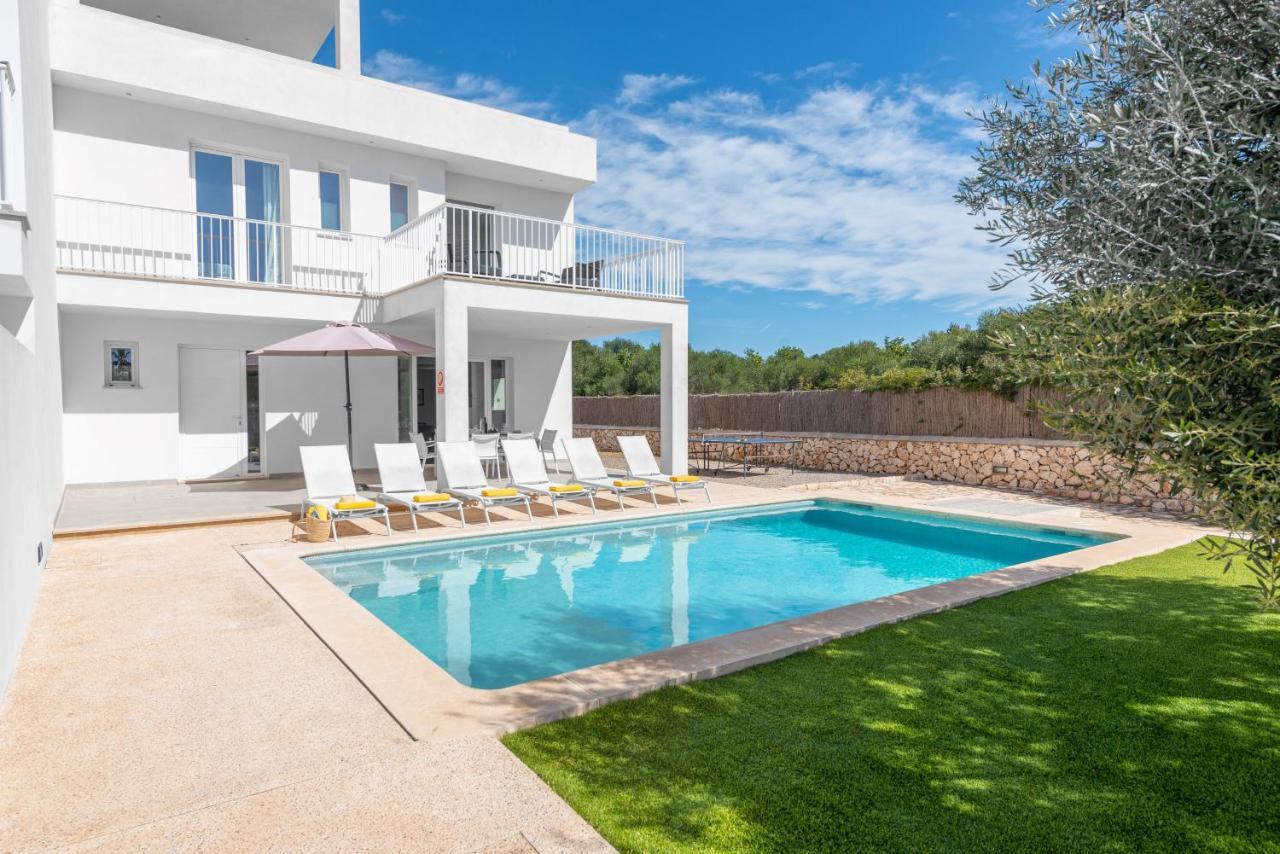 Stunning Villa Marianella Gris, Pool, Bbq, Ac, Free Wifi Cala d'Or  Bagian luar foto