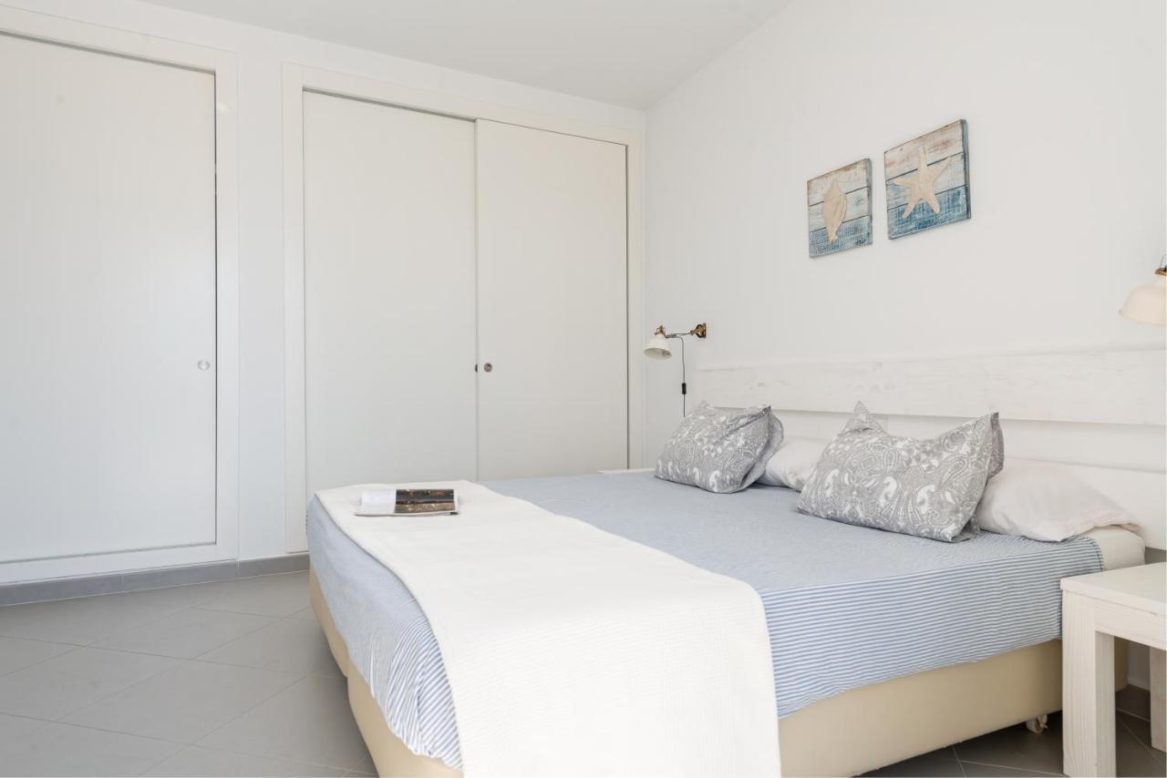 Stunning Villa Marianella Gris, Pool, Bbq, Ac, Free Wifi Cala d'Or  Bagian luar foto